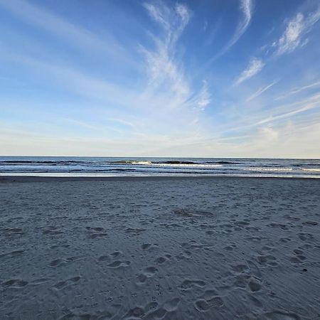 Direct Oceanfront- King Bedroom- Amazing Views/Pools/Hot Tubs/Beach Access/Golf Мертл-Біч Екстер'єр фото