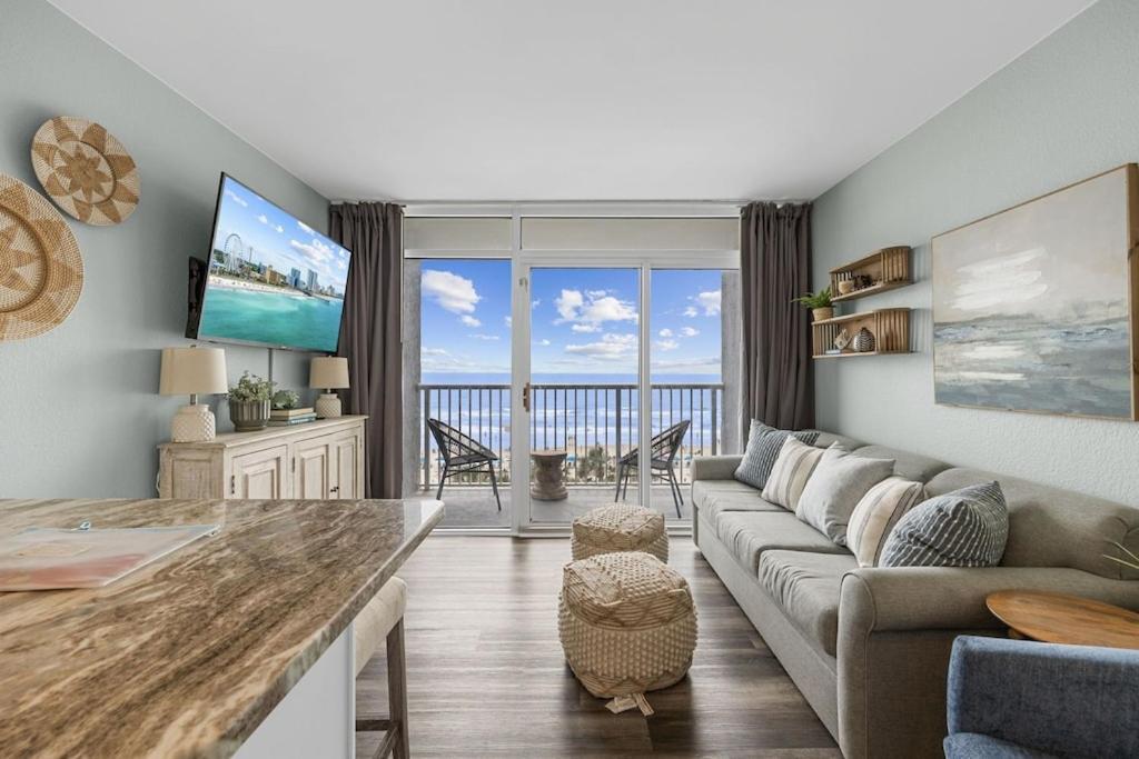 Direct Oceanfront- King Bedroom- Amazing Views/Pools/Hot Tubs/Beach Access/Golf Мертл-Біч Екстер'єр фото